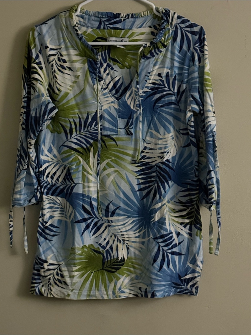 Caribbean Joe Green & Blue Tropical Pullover - Picture 2 of 4